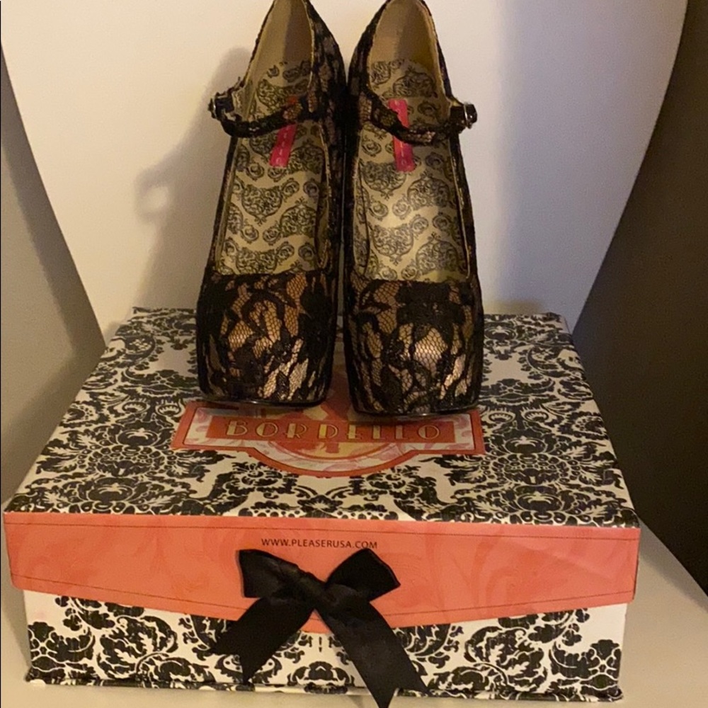 ♥️ Nude with Black Lace MaryJane Stilettos in box